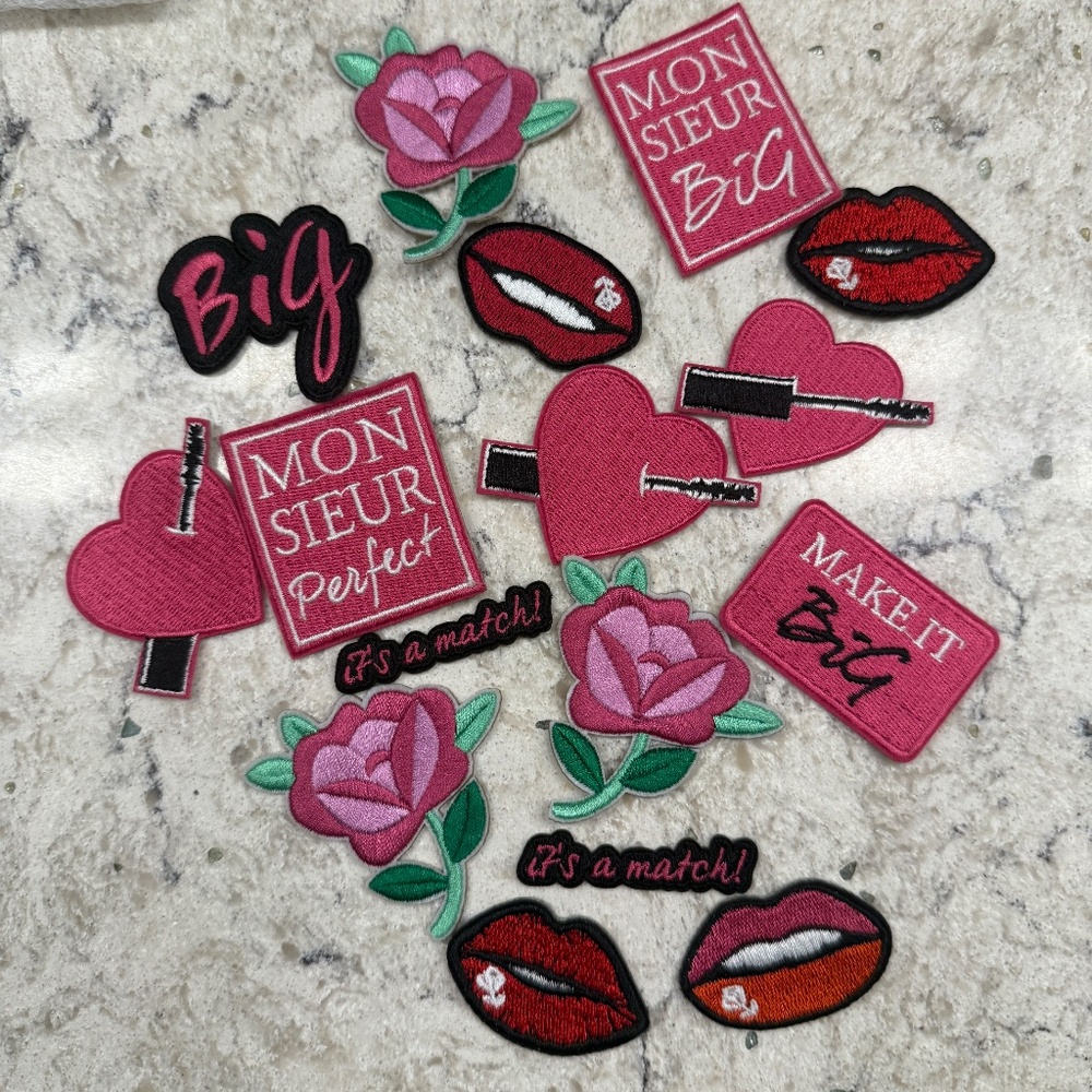 Bundle of 16 Iron‎ on patches or glue on for decorative items - Picture 5 of 6